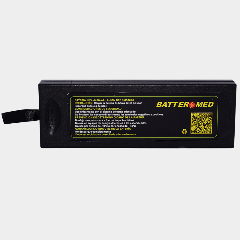 Bateria para equipo médico, con texto visible BATTER+MED y información en español.