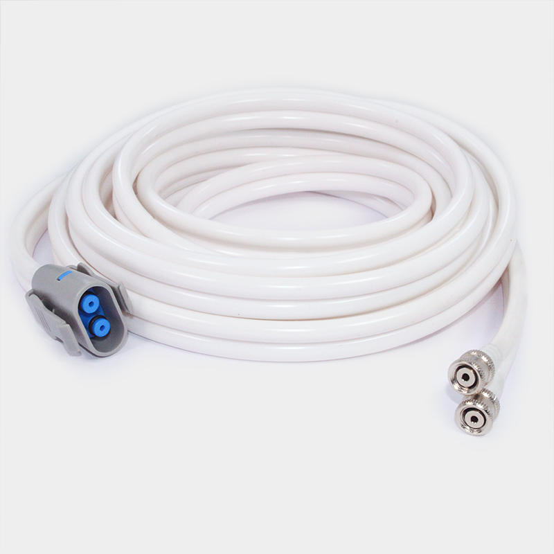 Cable blanco enrollado con conectores azules. Latiguillos tipo ASP. Ref DX3-90P.