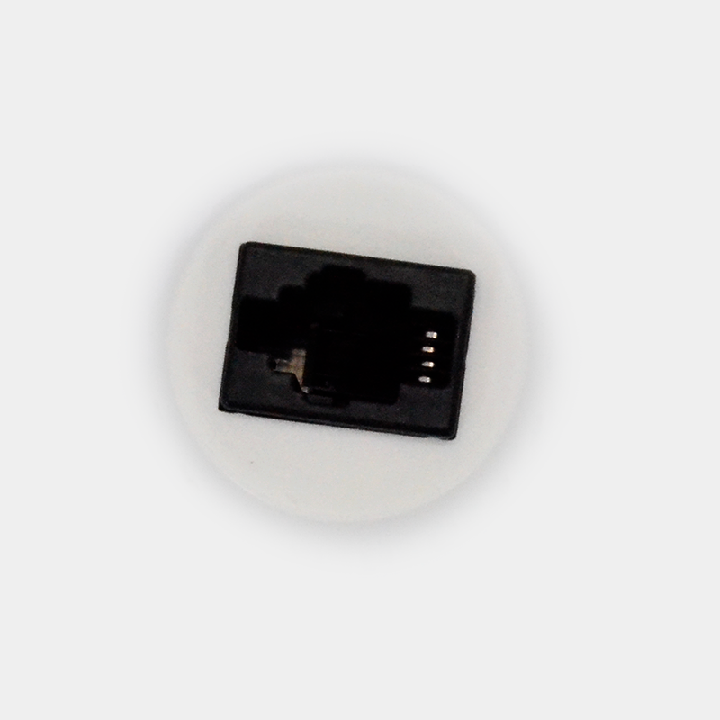 Miniatura: Conector negro, vista superior, sobre fondo blanco, Papel 215 X 280 X 100.
