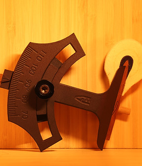 Hammer_Head_Protractors_00027_edited.jpg