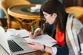 ¿Escribir la tesis en una cafetería?