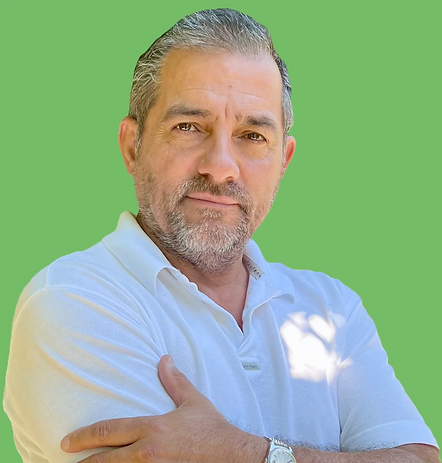 Manuel Gil Consultant.png
