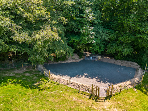 Bampton Bark Park Carpark