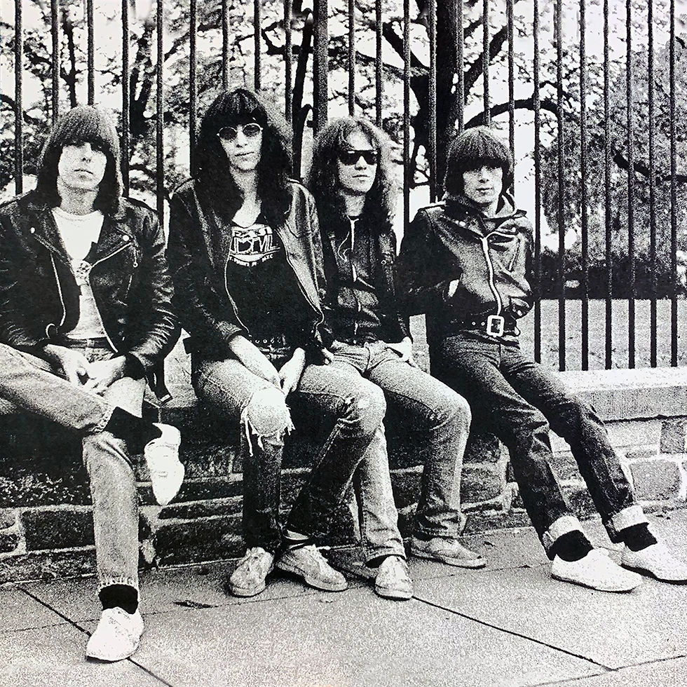 Miniatura: RAMONES LP Leave Home (with insert)