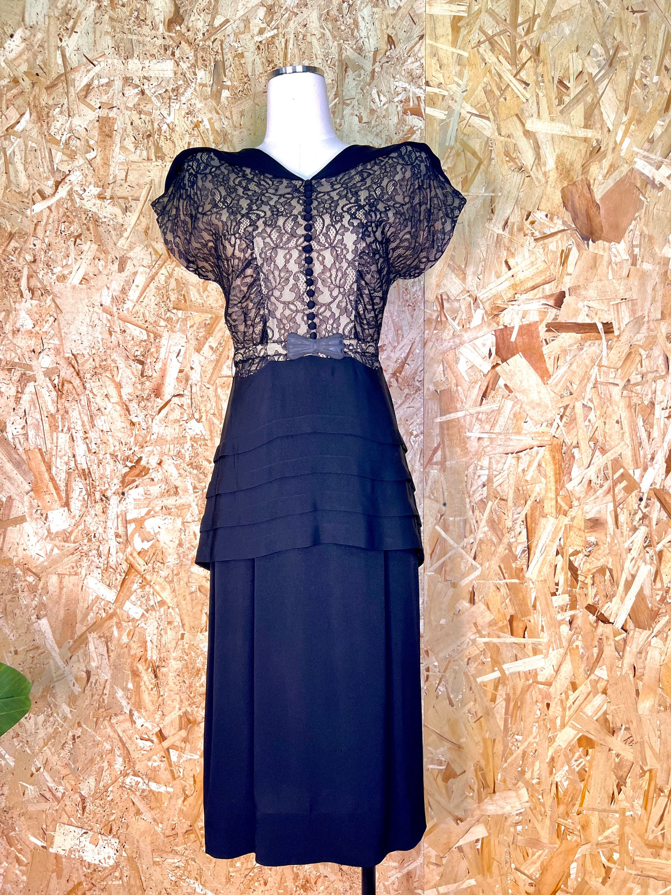 Black Lace Peplum Dress - 1940s? - Small