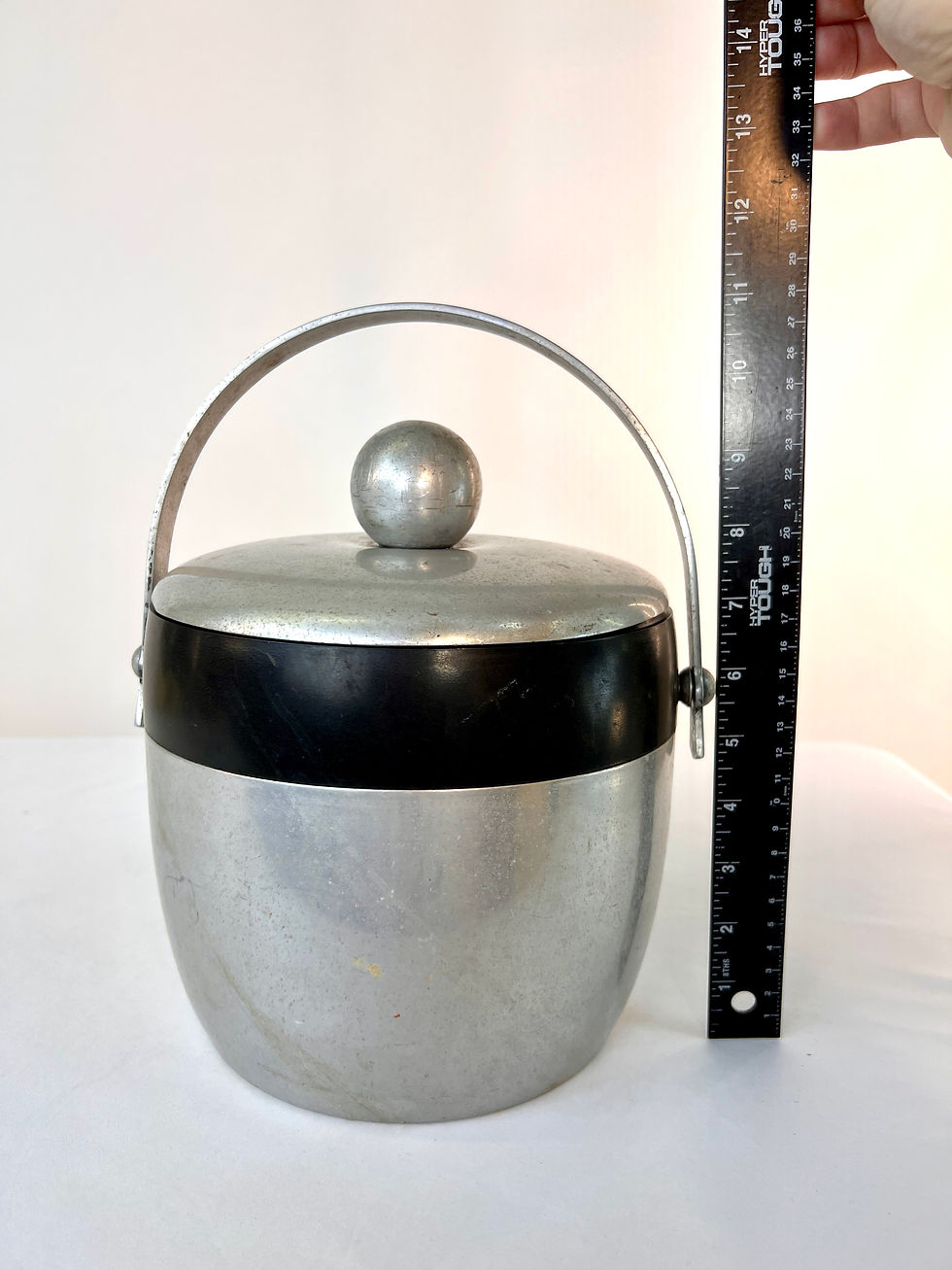 Thumbnail: 1940s-1950s Aluminum Art Deco Ice Bucket with Lid
