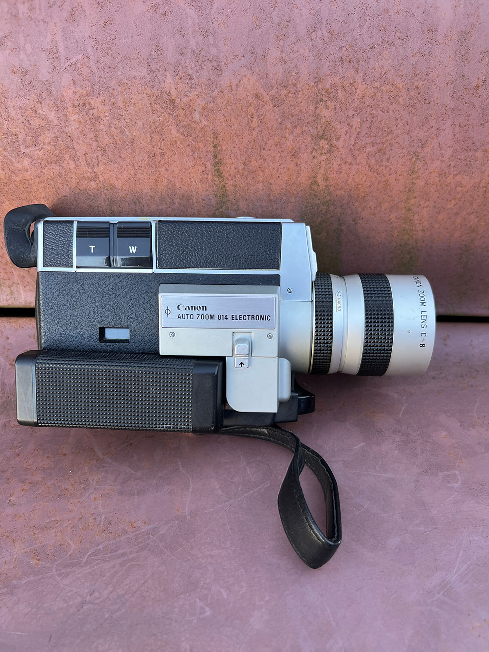 Thumbnail: Vintage Canon Auto Zoom 814 Super 8 Movie Camera