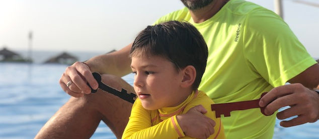Locked shoulders: Can swimming “unfreeze” the painful shoulder? 