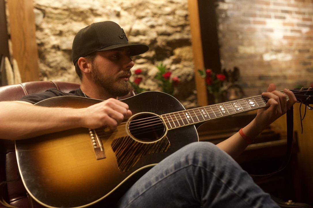 Kalen Mxrcus outdoor portrait