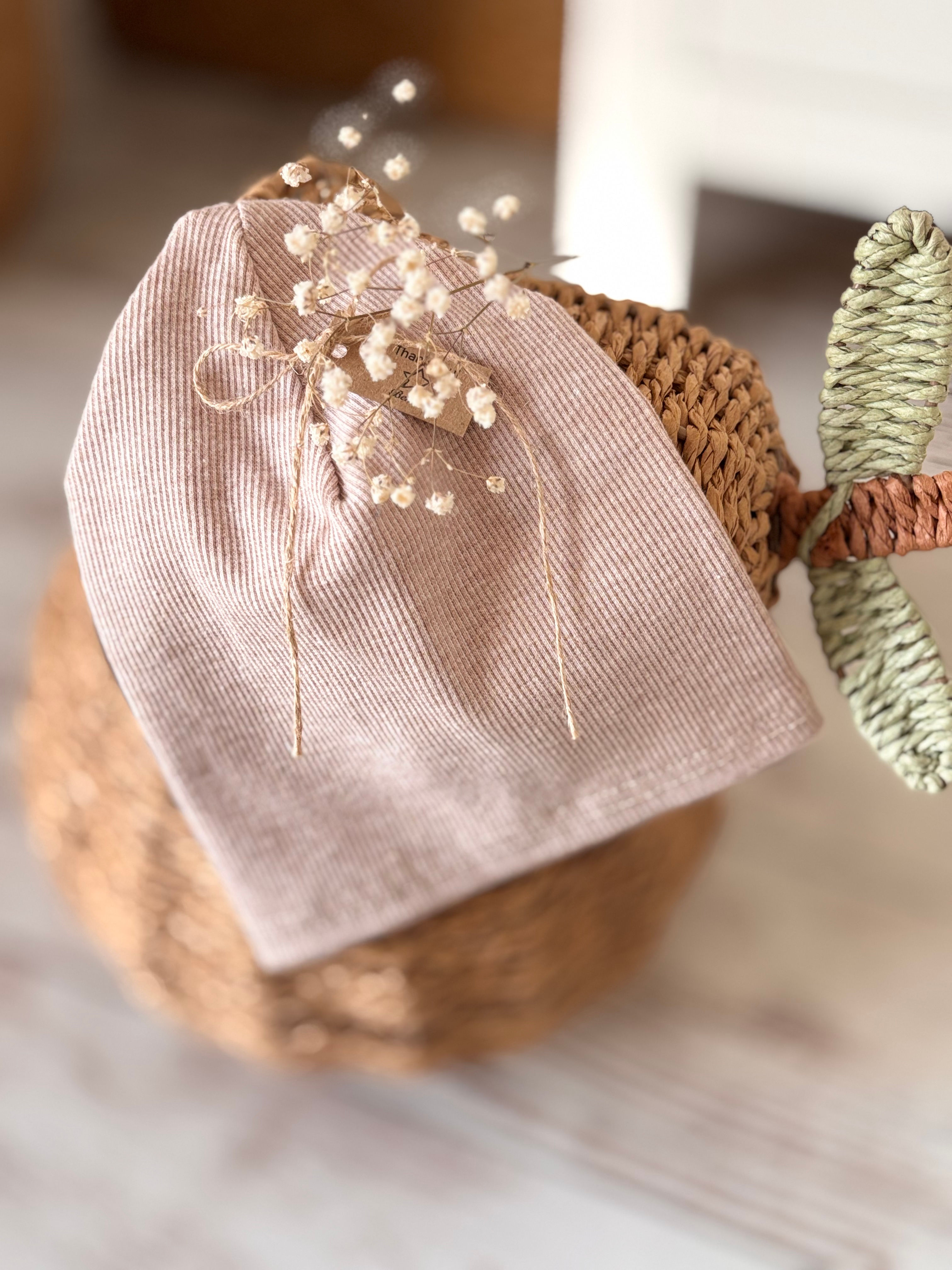 Czapka z dzianiny prążkowanej Warm Beige