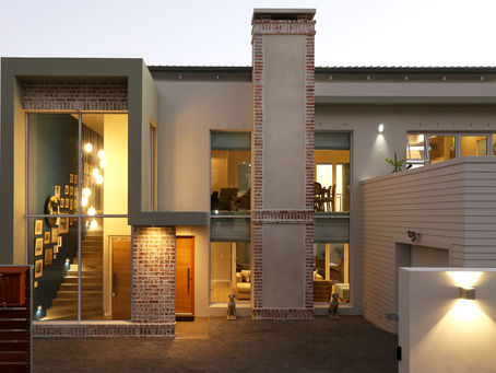 Modern Coastal Homes in Hermanus: Designing for Wind, Light and Sea