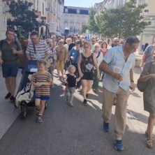 nopassmanif040921 (4)