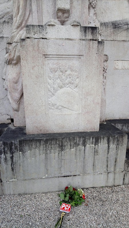 basdumonumentetbouquet