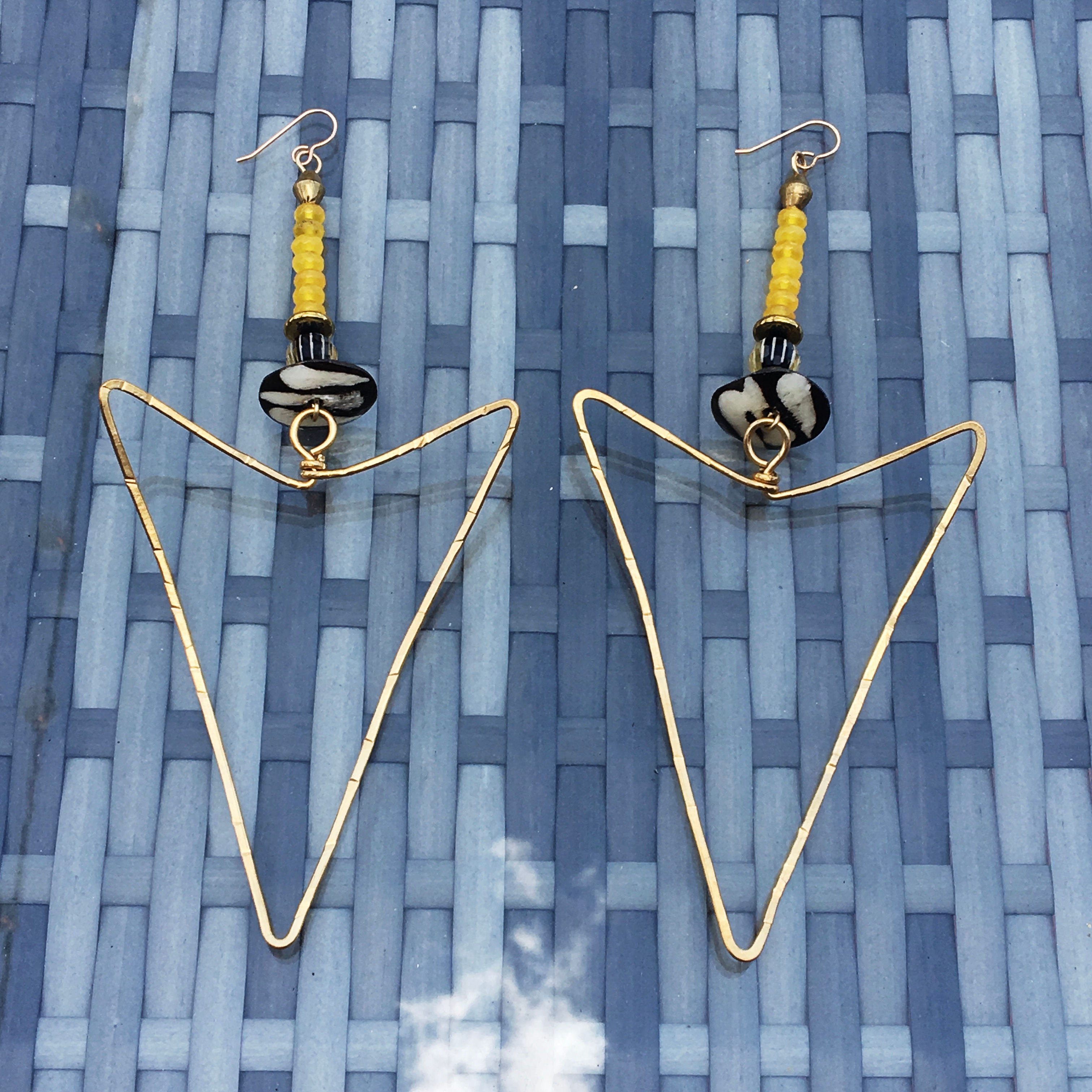 Yellow BRASS Arrow (large)