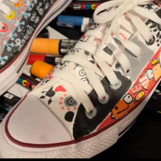 AlexBenitezArtCustomPaintedConverse24.jpeg