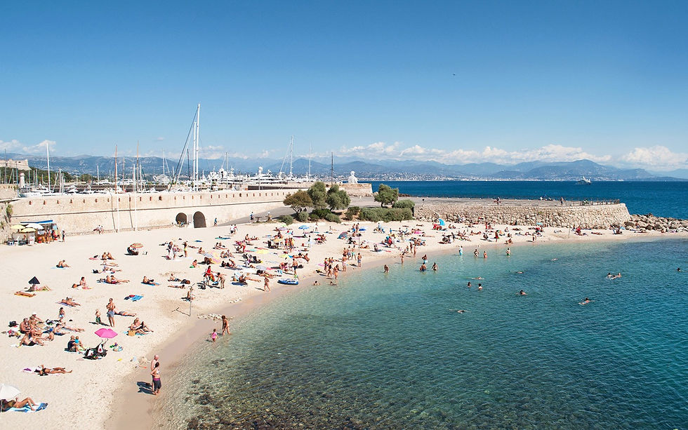 Пляж Antibes beach