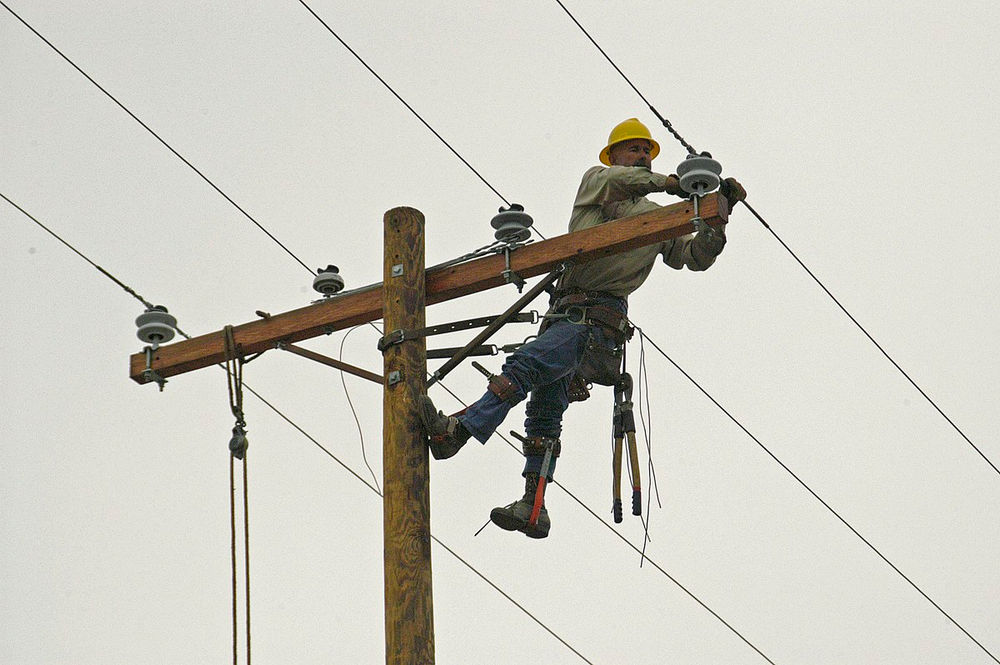 PRCC, utility companies cooperate to train linemen