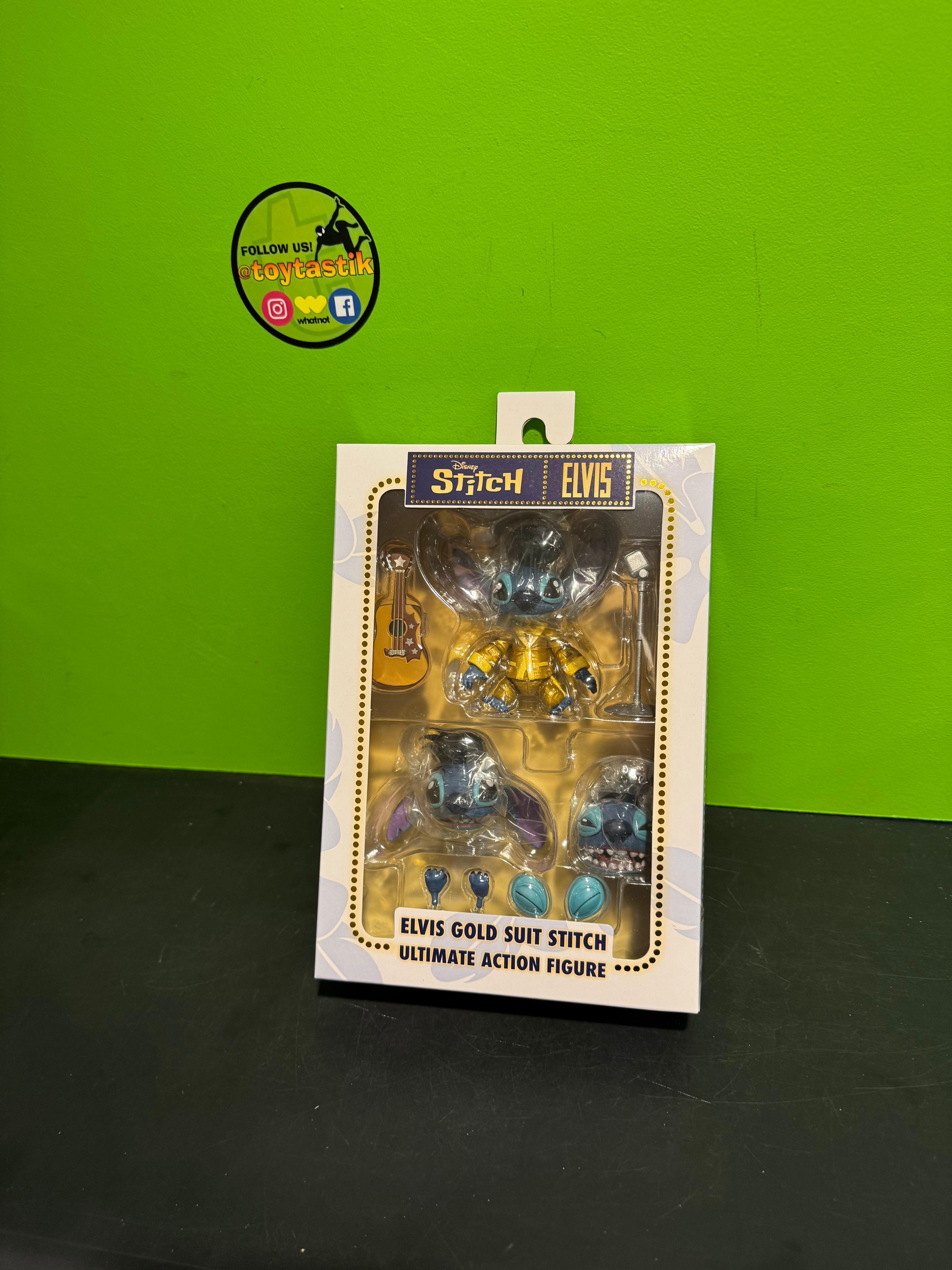 NECA Lilo & Stitch Ultimate Elvis Gold Suit Edition 
