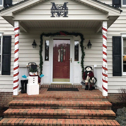 #11 Snowman Display On Porch