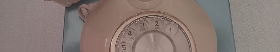 Antique Analogue Phone_edited.jpg