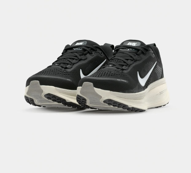 Nike VOMERO 18  black / white - apavi
