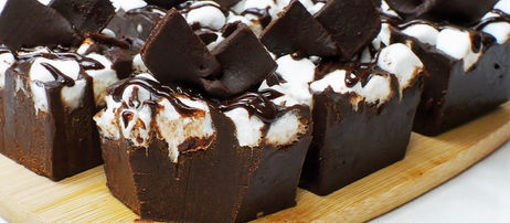 3 INGREDIENTS MARSHMALLOW CHOCOLATE FUDGE