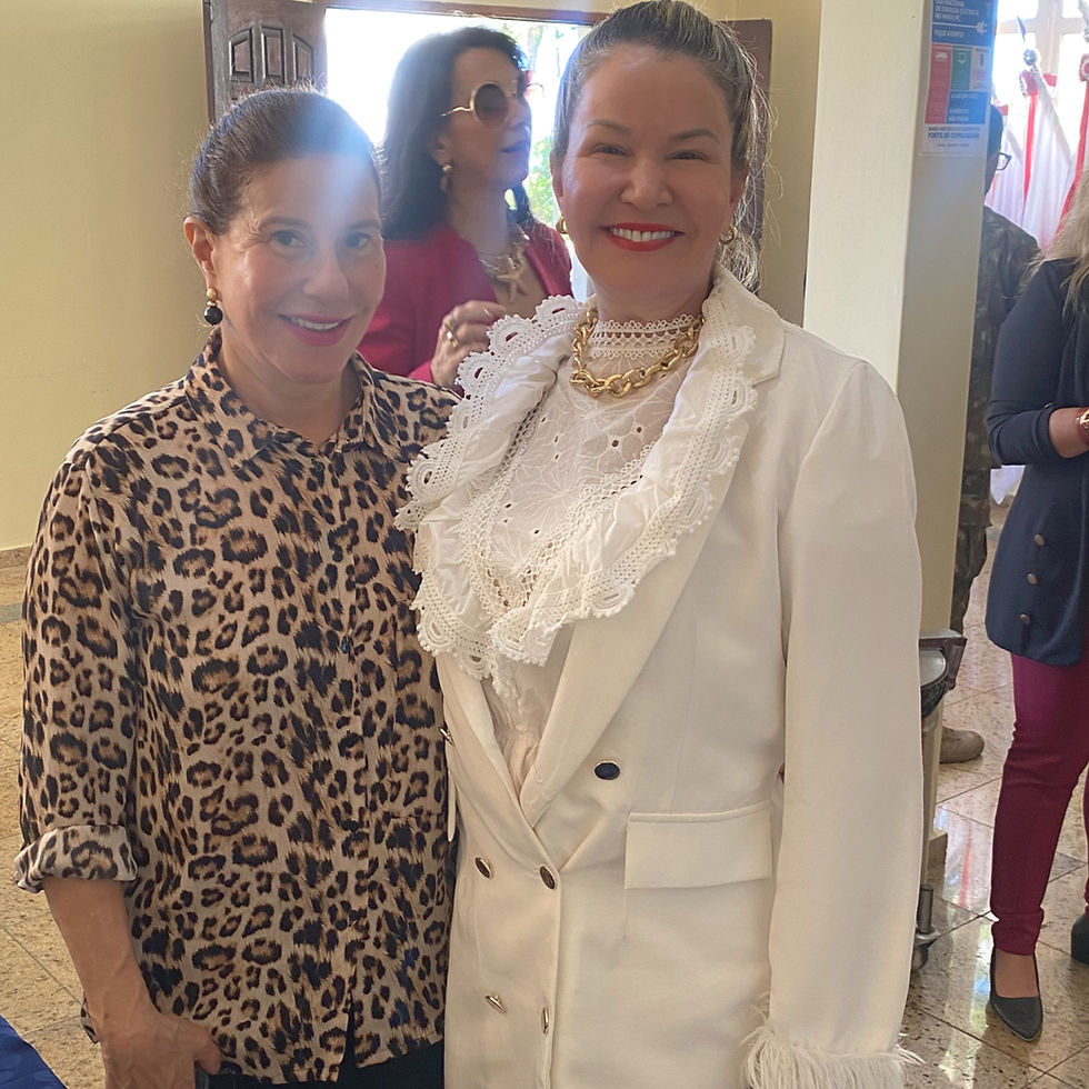 Alice Tamborideguy vice presidente da associação CAFRAM com Viviane Fernandes também empossada na Associação como diretora , além de Presidir os Embaixadores de TURISMO RJ