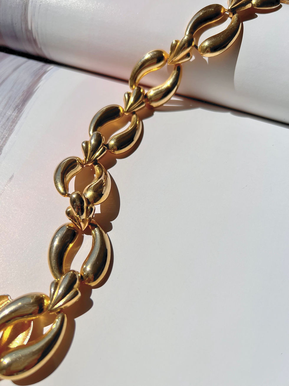 Thumbnail: Collier Camden