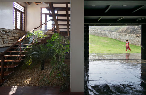01 Staircase.jpg
