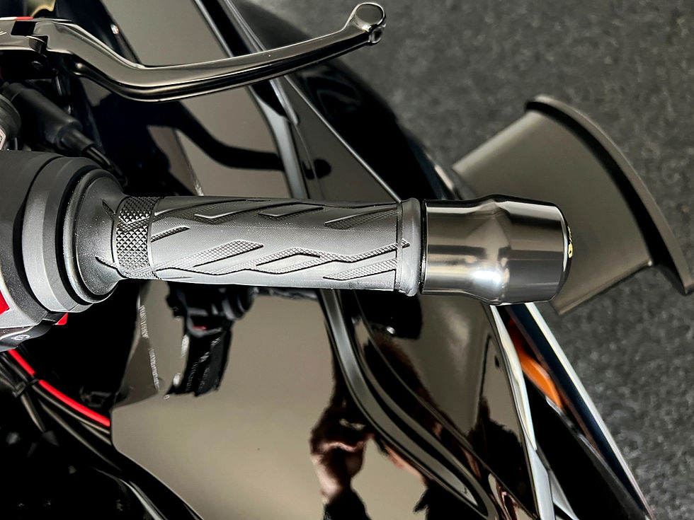 Thumbnail: GEN3 HAYABUSA & GSX-R1000, GSX-R1000R(2017-PRESENT)BAR END WEIGHT BALANCERS