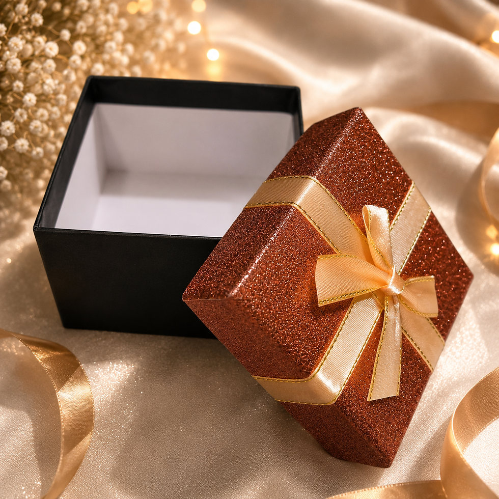 Miniature : Coffret cadeau ouvert, base noire et couvercle brun scintillant