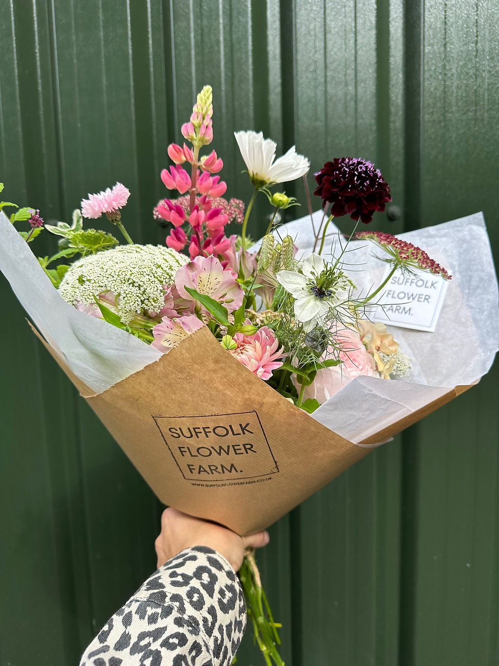 Thumbnail: Seasonal Hand Tied Bouquet