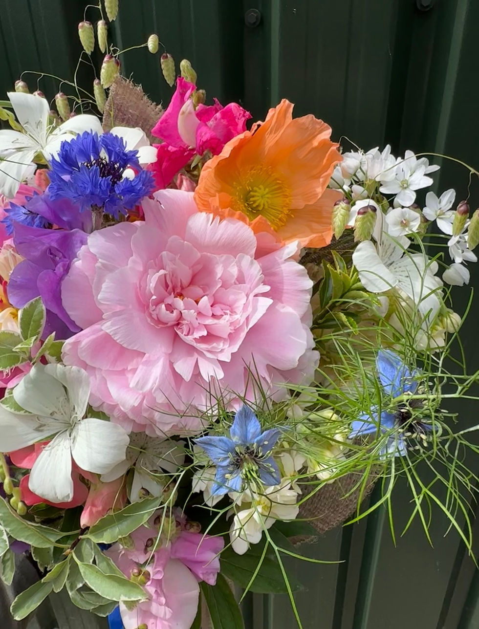 Thumbnail: Seasonal Hand Tied Bouquet