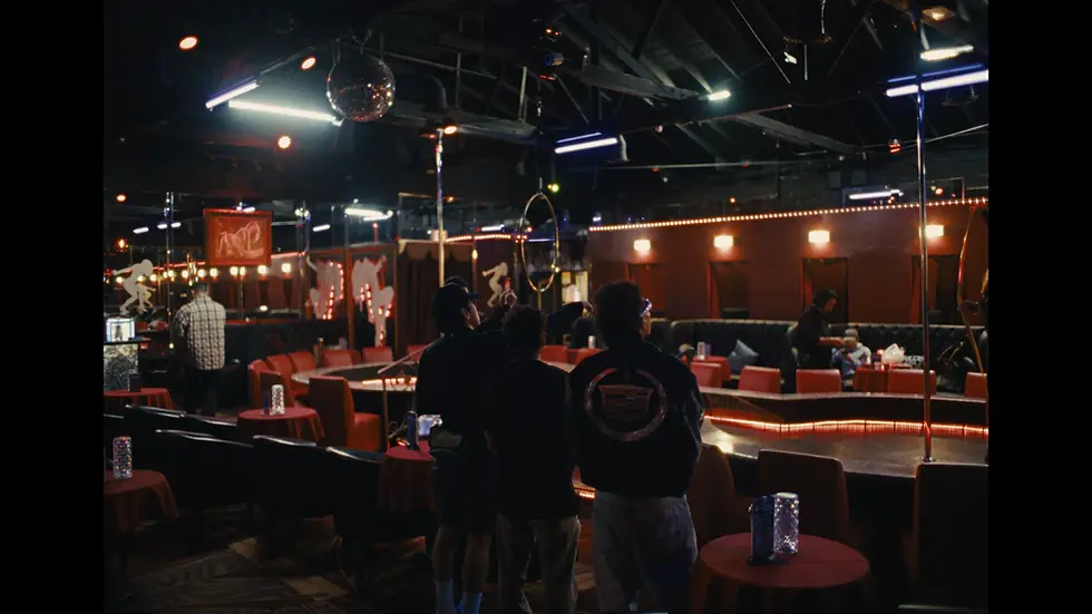 Thumbnail: Screen grab 4 of Serious People [Blu-ray] | peakbooks.shop