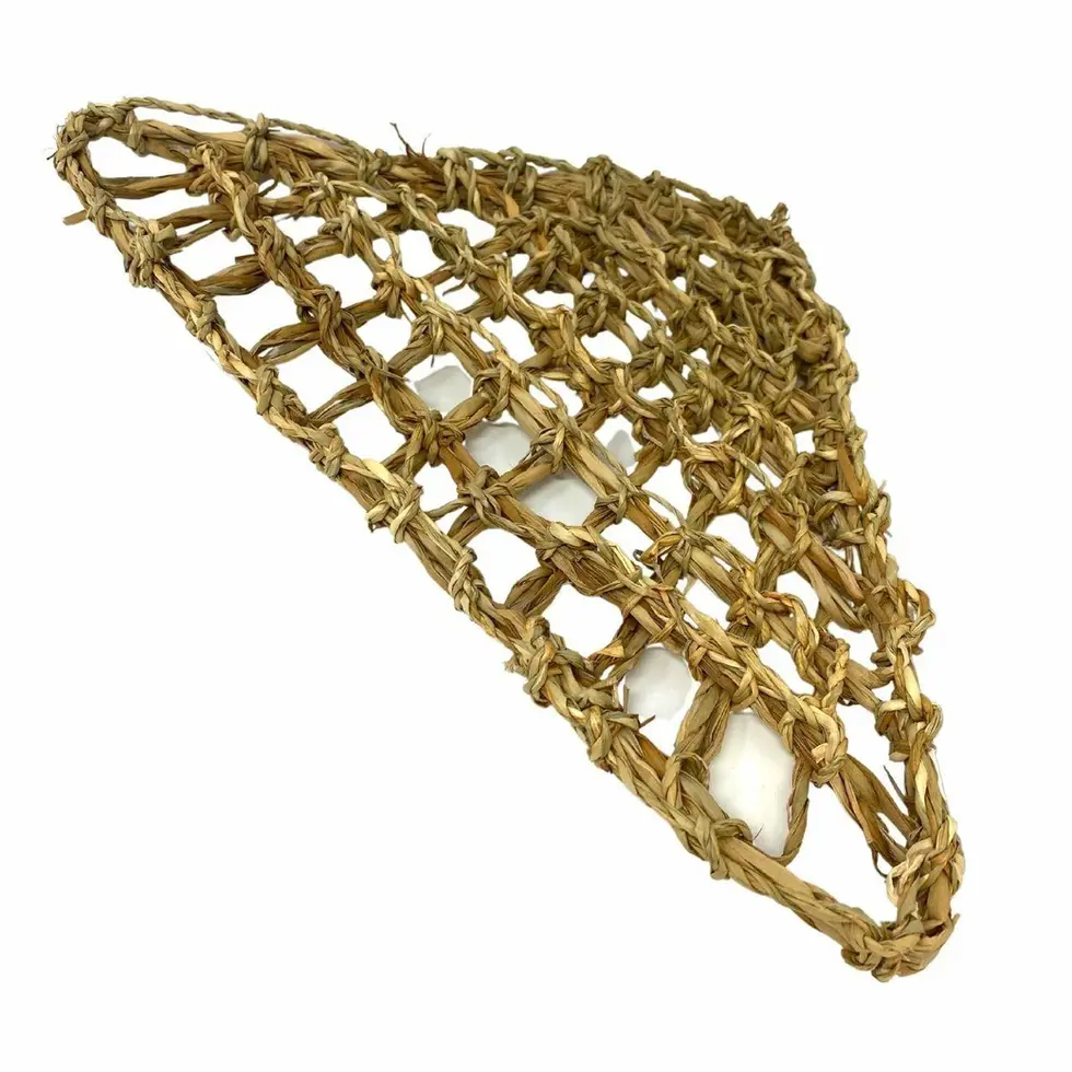 Triangular Seagrass Mat 12x8x8