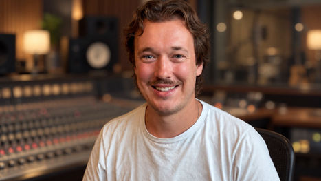 No Myth, No Manifesto. Just the Music. John Blanda – The Producer Who Still Wants Music to Surprise Him
