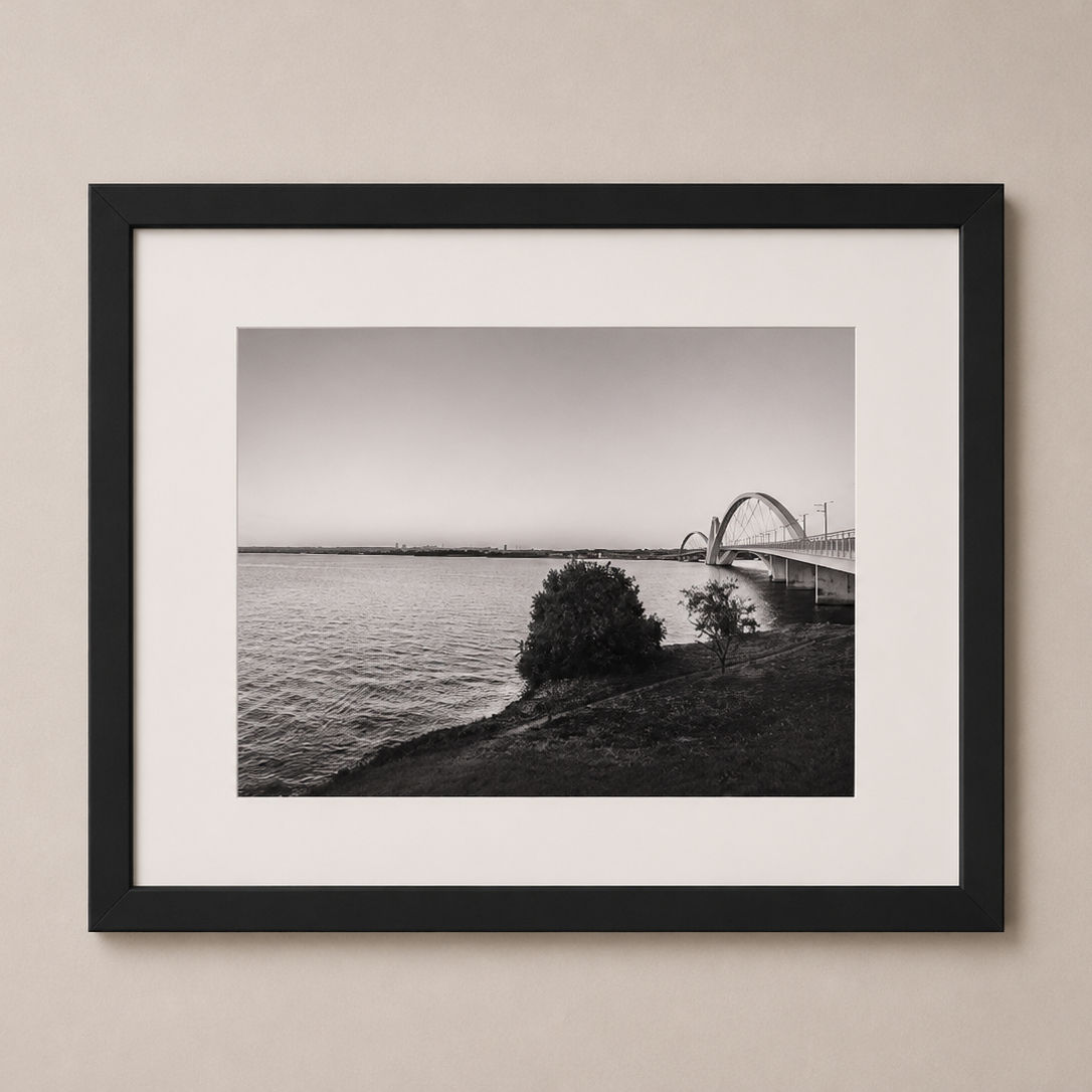 Quadro foto antiga de Brasília Ponte JK2 - 37cm x 42cm