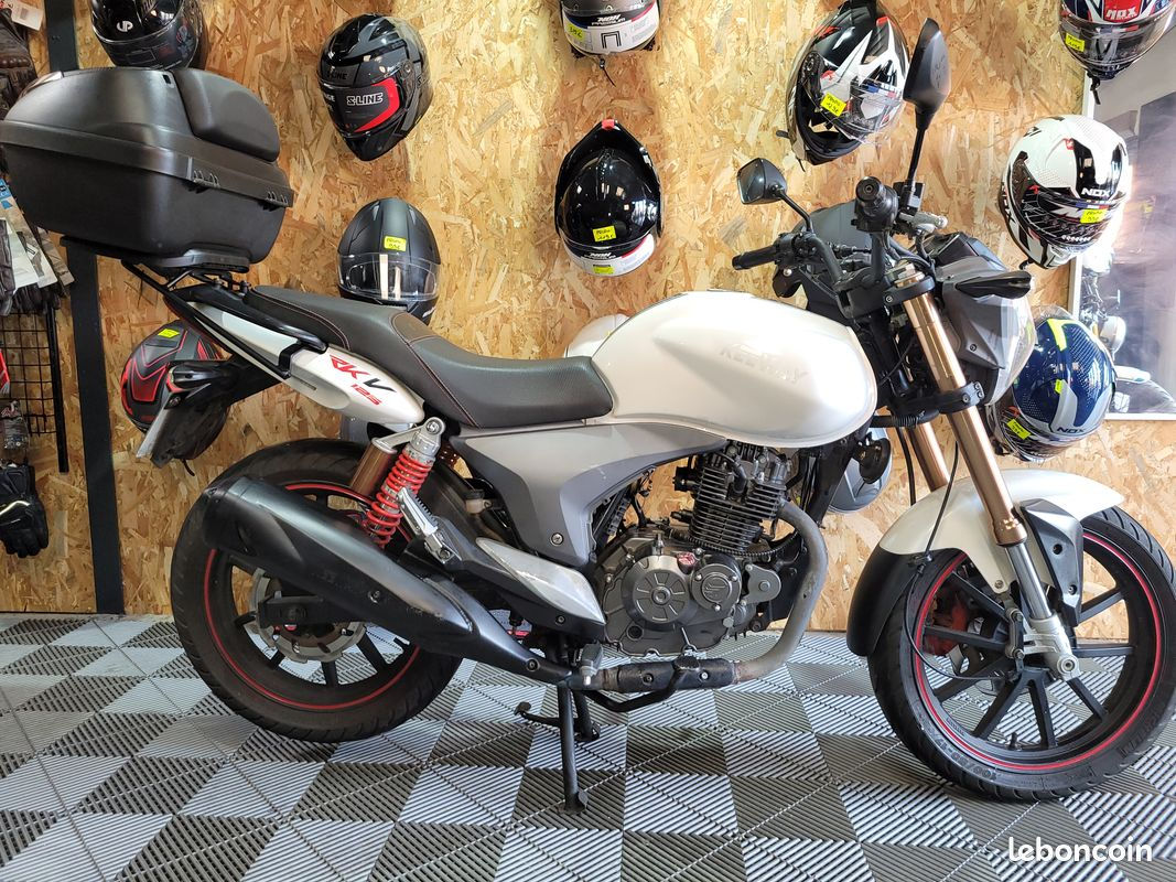 KEEWAY RKV 125