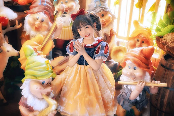 Dreamland collection Snow White deluxe girl dress | Hana Castle store Dreamland collection Snow White deluxe girl dress | Hana Castle store