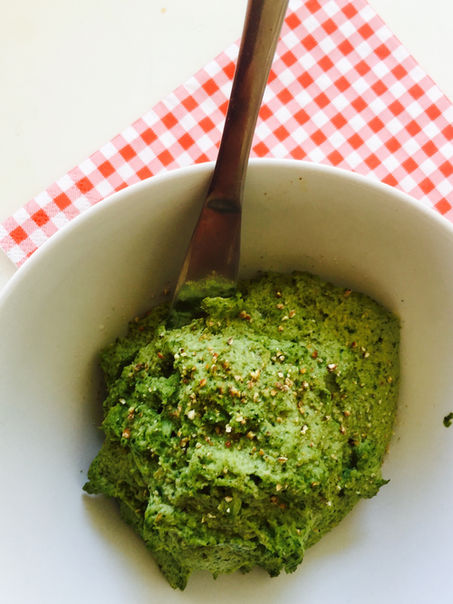Broccoli pesto