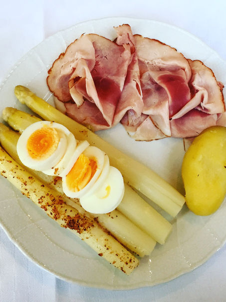 Klassieke Hollandse asperges