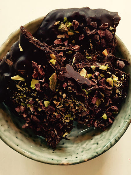 Homemade honing pistache chocolade