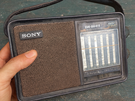 Nadie Imagina lo que Realmente Esconde una Radio Vieja: Vale Mucho Más de lo que la Gente Cree