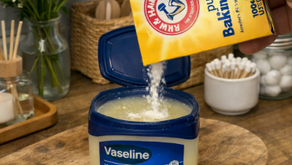 Mezcla vaselina con bicarbonato: el truco casero que casi nadie aprovecha