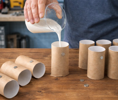Antes de tirar los rollos de papel higiénico, mira esto: la idea sencilla que convierte cartón olvidado en algo sorprendentemente útil