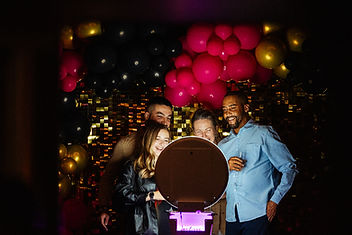 venue360-balcony-bar-party-night-two-d-photography-60_edited.jpg