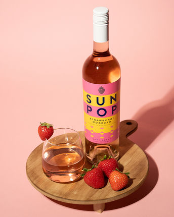 Sun Pop Strawberry Moscato 1.jpg