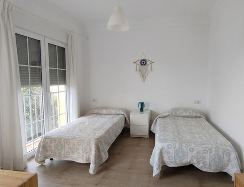Shared twin room at the Costa Blanca Climbing Retreat