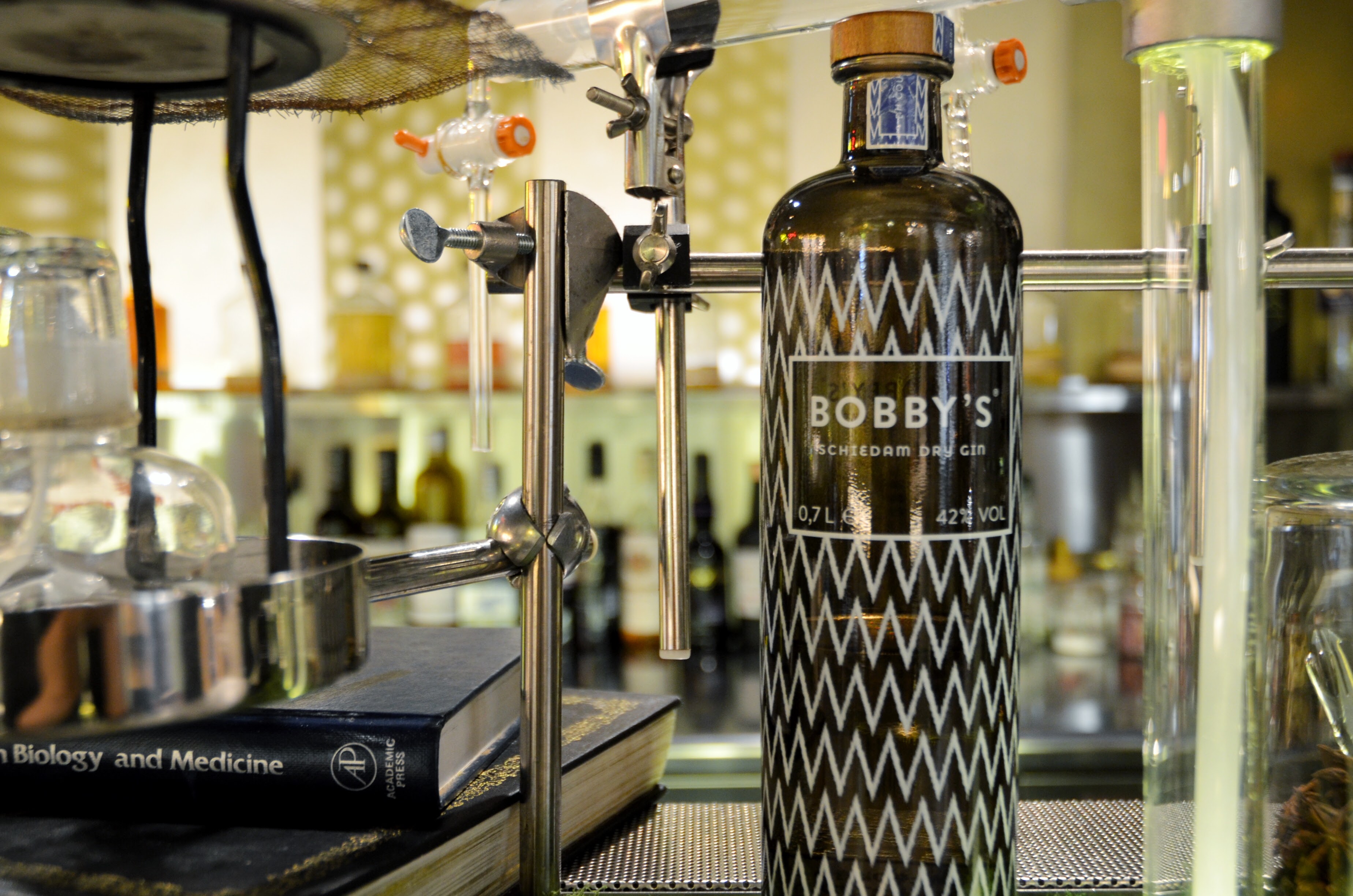 BOBBY'S GIN / ボビーズ ジン