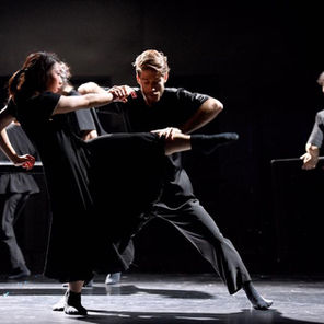 森優貴新作公演「死と乙女」開幕。